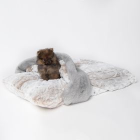 Ritz Hideaway Dog Bed (Color: Pearl Leopard & Dove Grey)